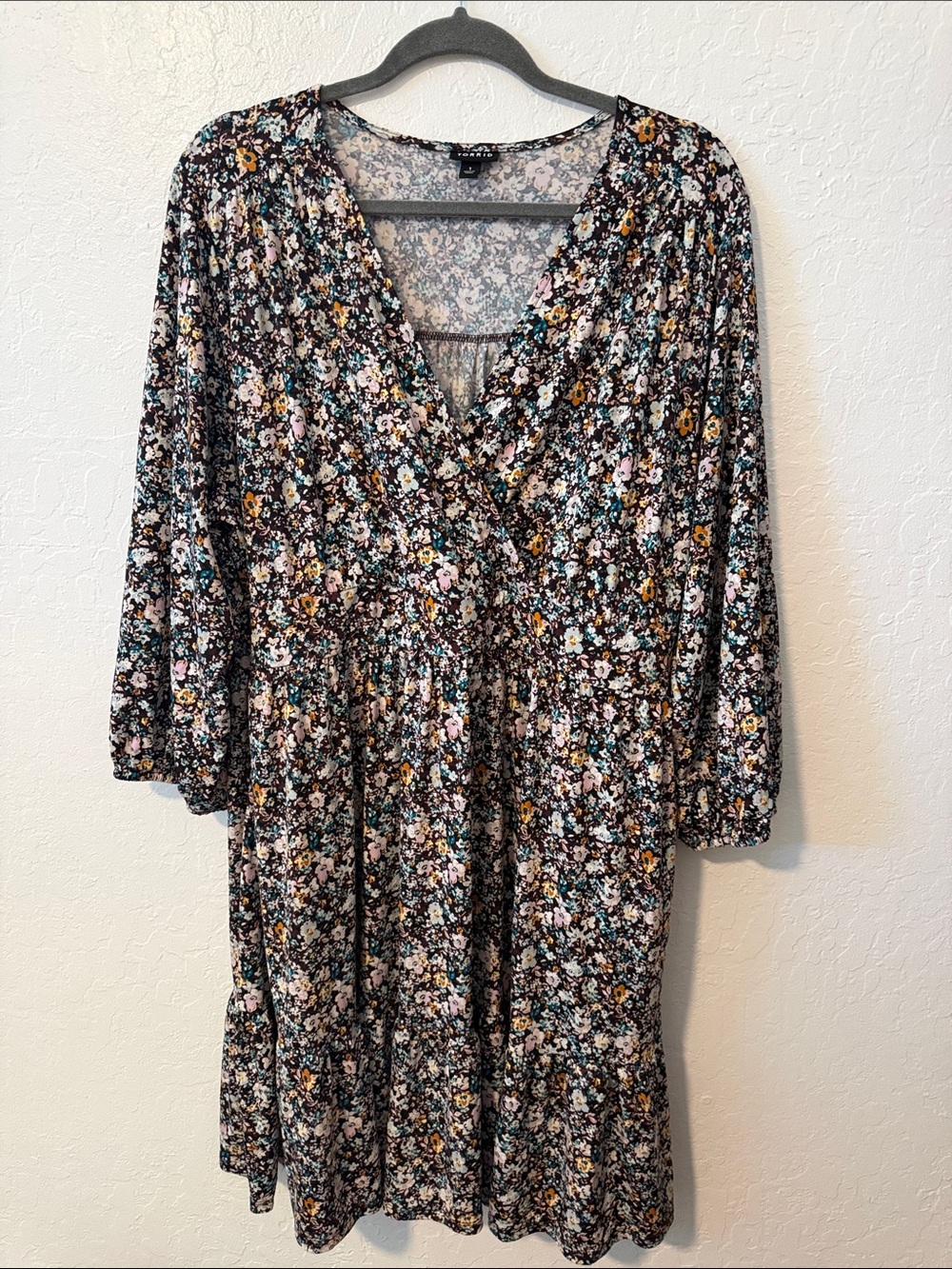 torrid Black Floral V-Neck Midi Dress